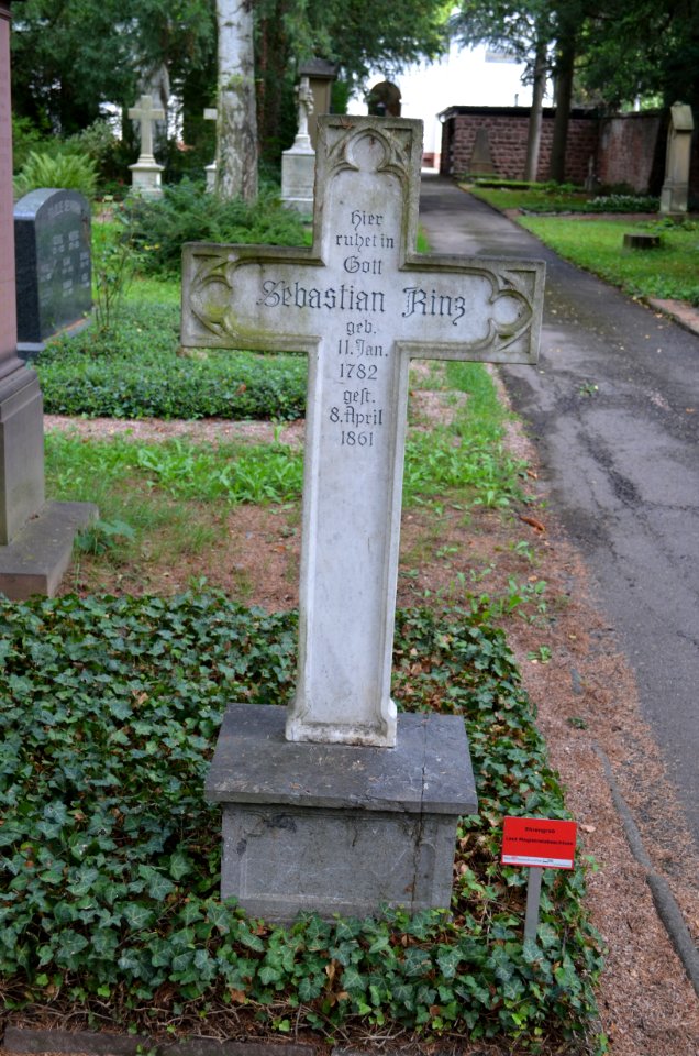 Frankfurt, Hauptfriedhof, Grab C 155 Rinz