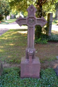 Frankfurt, Hauptfriedhof, Grab B 141-142 Katholische Geistlichkeit, Martin Babé