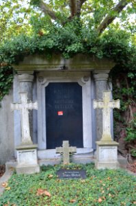 Frankfurt, Hauptfriedhof, Grab adM F 446 Ruecker (1)