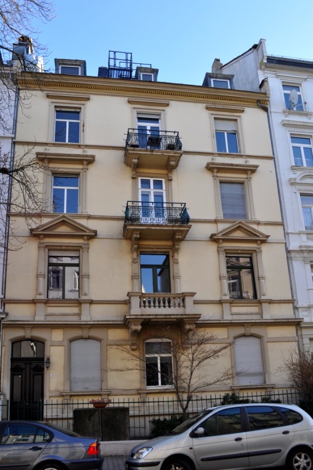 Frankfurt, Unterlindau 80