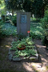 Frankfurt, Hauptfriedhof, Grab Albert Wamser (2)