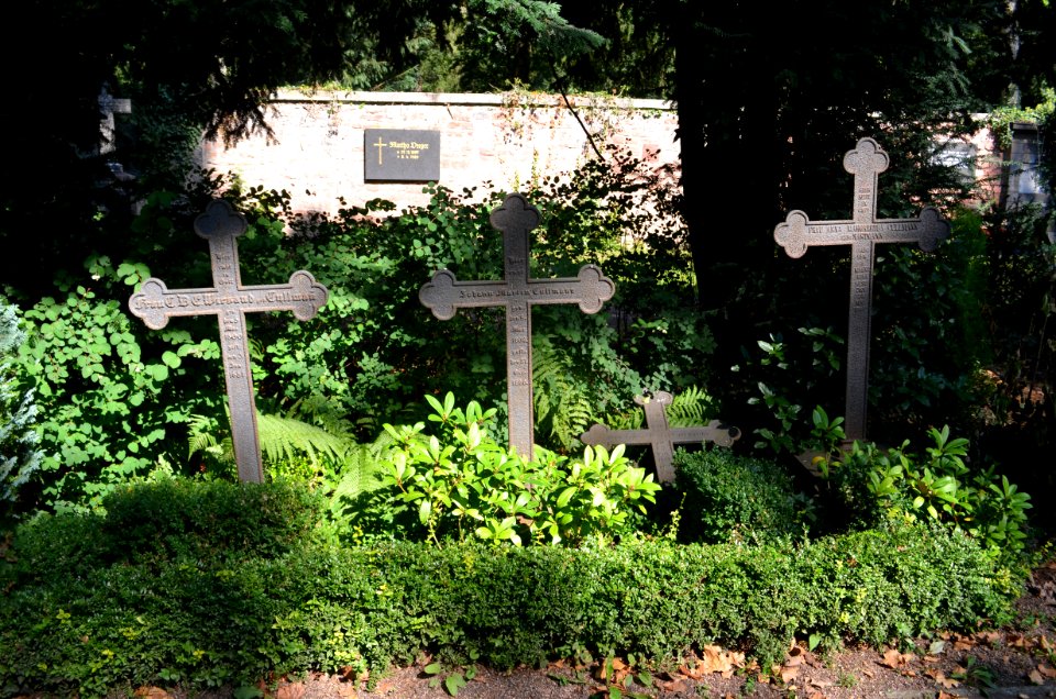 Frankfurt, Hauptfriedhof, Grab B 187-188 Cullmann-Wiegand
