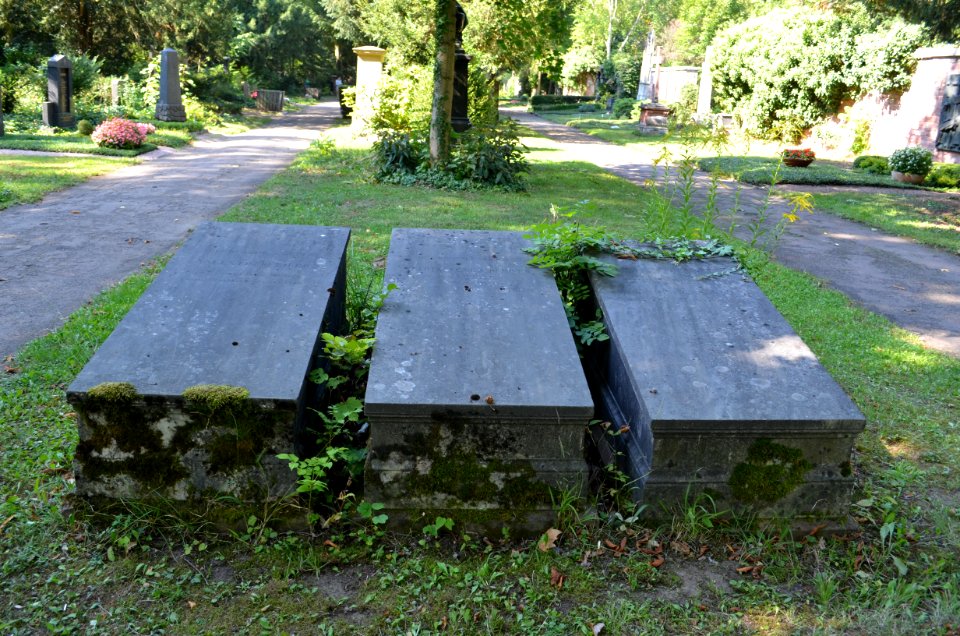 Frankfurt, Hauptfriedhof, Grab B 128 Pfeiffer