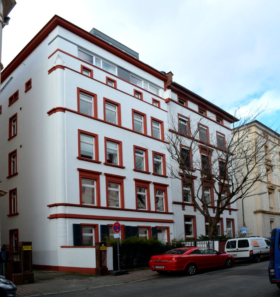 Frankfurt, Feststraße 11-13
