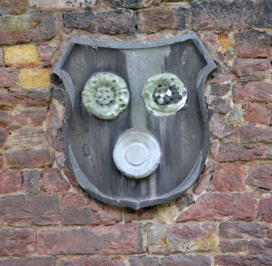 Frankfurt, Hauptfriedhof, Grab adM 137 von Holzhausen