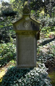 Frankfurt, Hauptfriedhof, Grab A 743a Riese