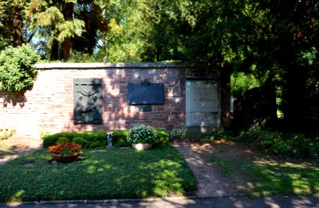 Frankfurt, Hauptfriedhof, Grab adM B 361 von Bethmann (1)