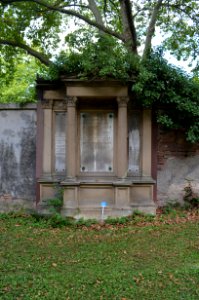 Frankfurt, Hauptfriedhof, Grab adM 426 Renck-Fries