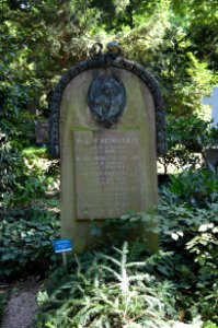 Frankfurt, Hauptfriedhof, Grab A 404 Niederhöfer