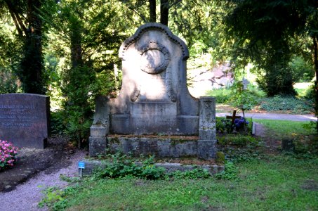 Frankfurt, Hauptfriedhof, Grab A 374 Hessemer