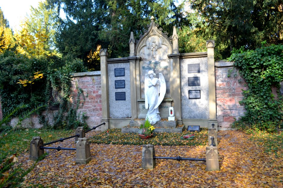 Frankfurt, Hauptfriedhof, Grab adM F 465s-t Lejeune