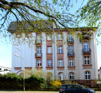 Frankfurt, Brüder Grimm Straße 50 (2)
