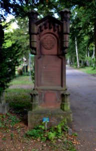 Frankfurt, Hauptfriedhof, Grab adM 260-261 Pfeffel