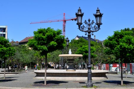 Frankfurt, Brunnen neben Alter Oper