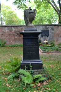 Frankfurt, Hauptfriedhof, Grab A 20-21 Schmöle