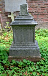 Frankfurt, Hauptfriedhof, Grab adM 221-223 Scherbius (2)