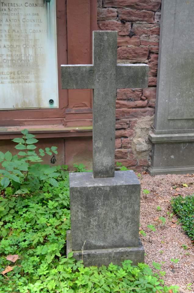 Frankfurt, Hauptfriedhof, Grab adM 213 Cornill (2)