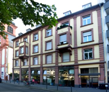 Frankfurt, Brückenstraße 9-11