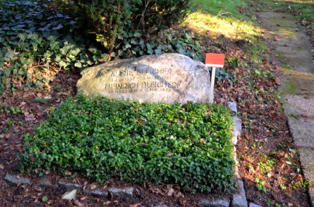 Frankfurt, Hauptfriedhof, Ehrengrab XIV Urnenhain 271Heinrich Bleicher