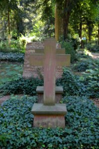 Frankfurt, Hauptfriedhof, Grab A 101 Morgenstern (1)