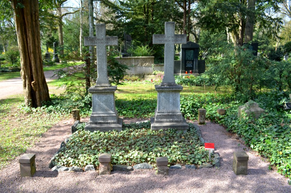 Frankfurt, Hauptfriedhof, Ehrengrab B 72 Georg Christoph Friedrich Siebert
