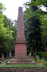 Frankfurt, Hauptfriedhof, Denkmal für die Toten der Septemberunruhen (3)