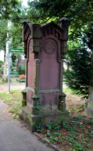 Frankfurt, Hauptfriedhof, Grab adM 260-261 Pfeffel (2)