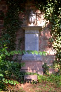 Frankfurt, Hauptfriedhof, Grab adM 265 Lippert-Zimmermann