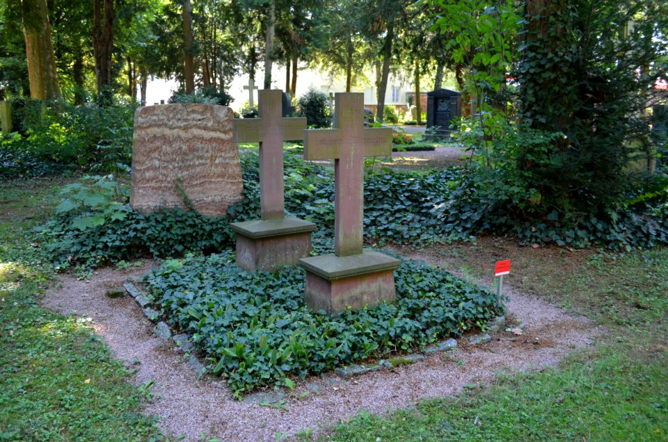 Frankfurt, Hauptfriedhof, Grab A 101 Morgenstern
