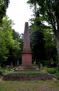 Frankfurt, Hauptfriedhof, Denkmal für die Toten der Septemberunruhen (1)