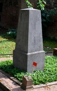 Frankfurt, Hauptfriedhof, Grab adM 176 von Meyer (1)