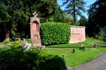 Frankfurt, Hauptfriedhof, Grab adM 308 Lindheimer-Horrmann des Rath’s (1)