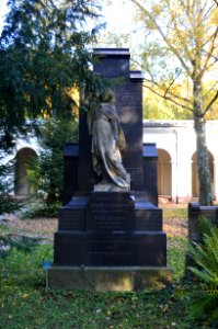 Frankfurt, Hauptfriedhof, Grab C 232 Kullmann