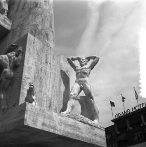 Fragmenten van Nationaal Monument Amsterdam, Bestanddeelnr 907-7905