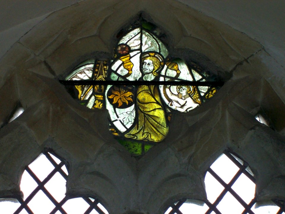 Fragments of medieval glass, Shadoxhurst