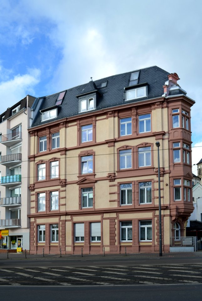Frankfurt, Friedberger Landstraße 47 (1)