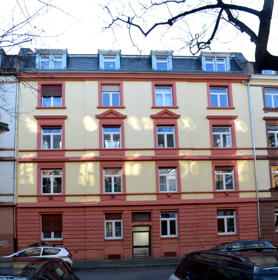 Frankfurt, Egenolffstraße 35