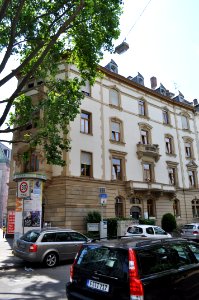 Frankfurt, Eschersheimer Landstraße 13 von Seite Fellnerstraße 14