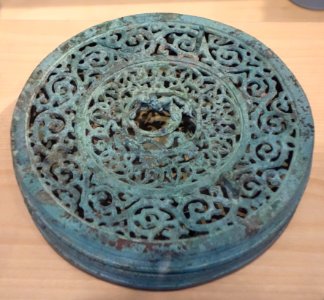 Fragrance box with openwork lid, Korea, Goryeo dynasty, 11th-12th century, bronze - Royal Ontario Museum - DSC04201