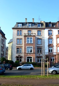 Frankfurt, Günthersburgallee 69
