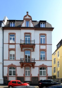 Frankfurt, Hölderlinstraße 14