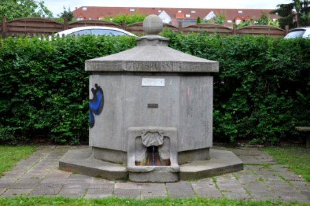 Frankfurt, Faulbrunnen, Nied