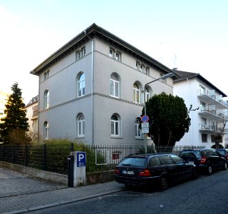 Frankfurt, Finkenhofstraße 42 (1)