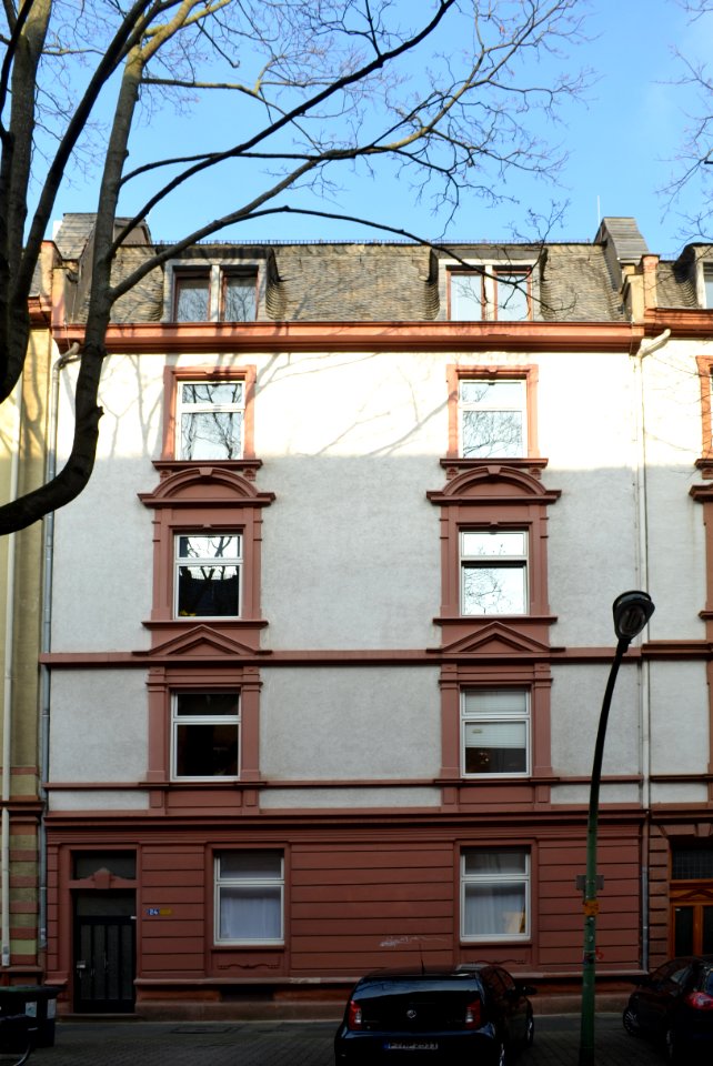 Frankfurt, Egenolffstraße 24