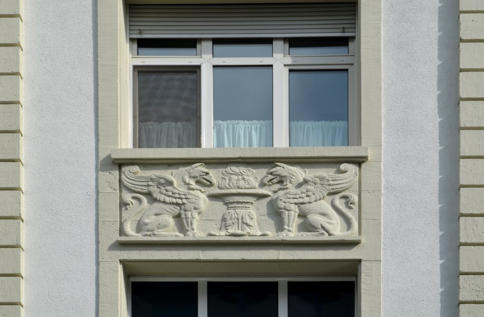 Frankfurt, Schifferstraße 78-82, detail