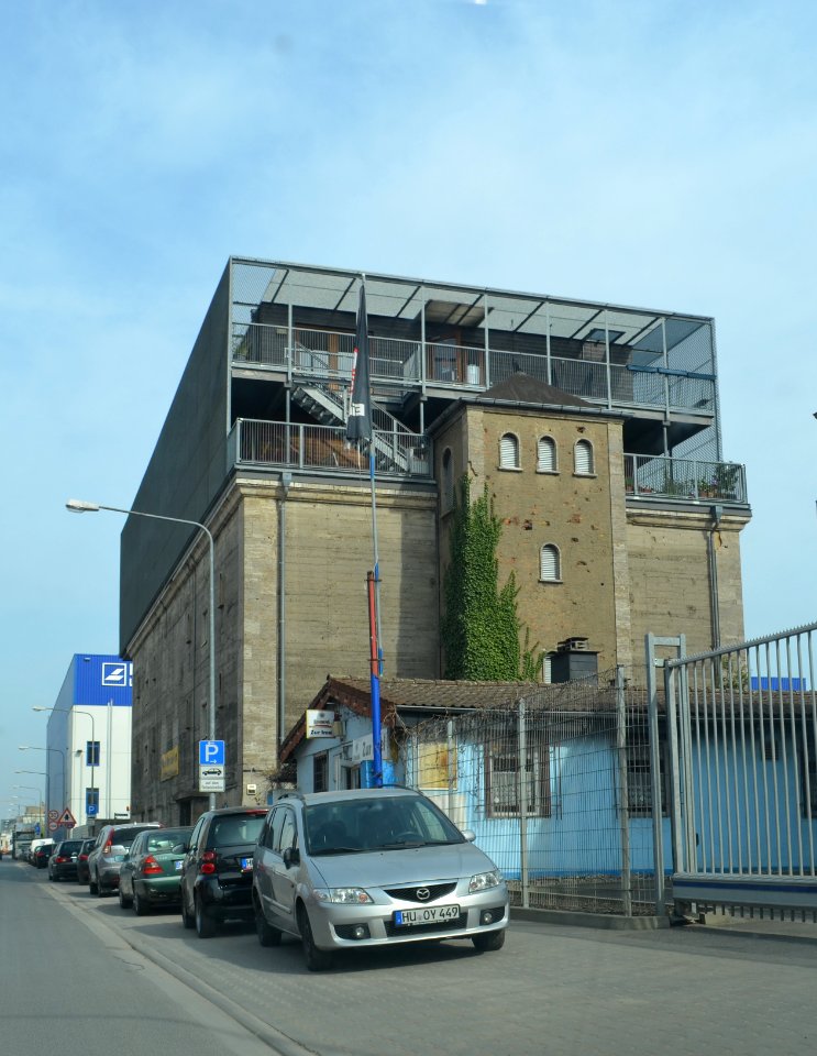 Frankfurt, Schmickstraße 18