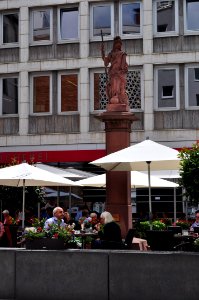 Frankfurt, Tugendbrunnen