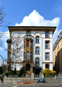 Frankfurt, Thüringer Straße 1