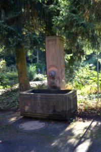 Frankfurt, Hauptfriedhof, Brunnen bei J 1940