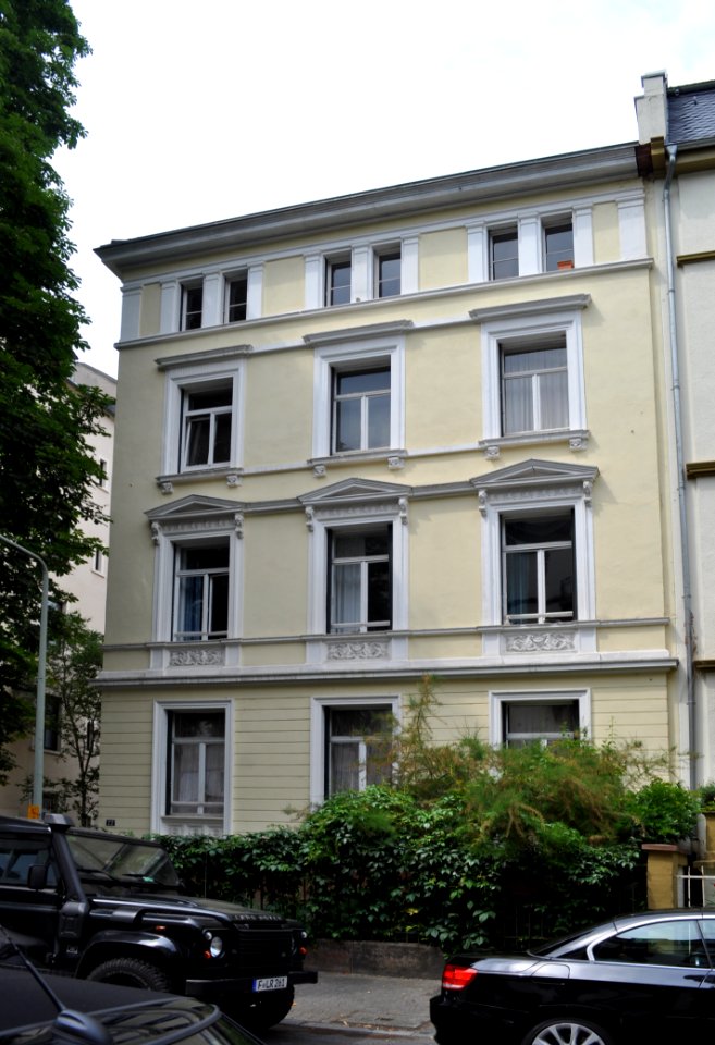Frankfurt, Eppsteiner Straße 22